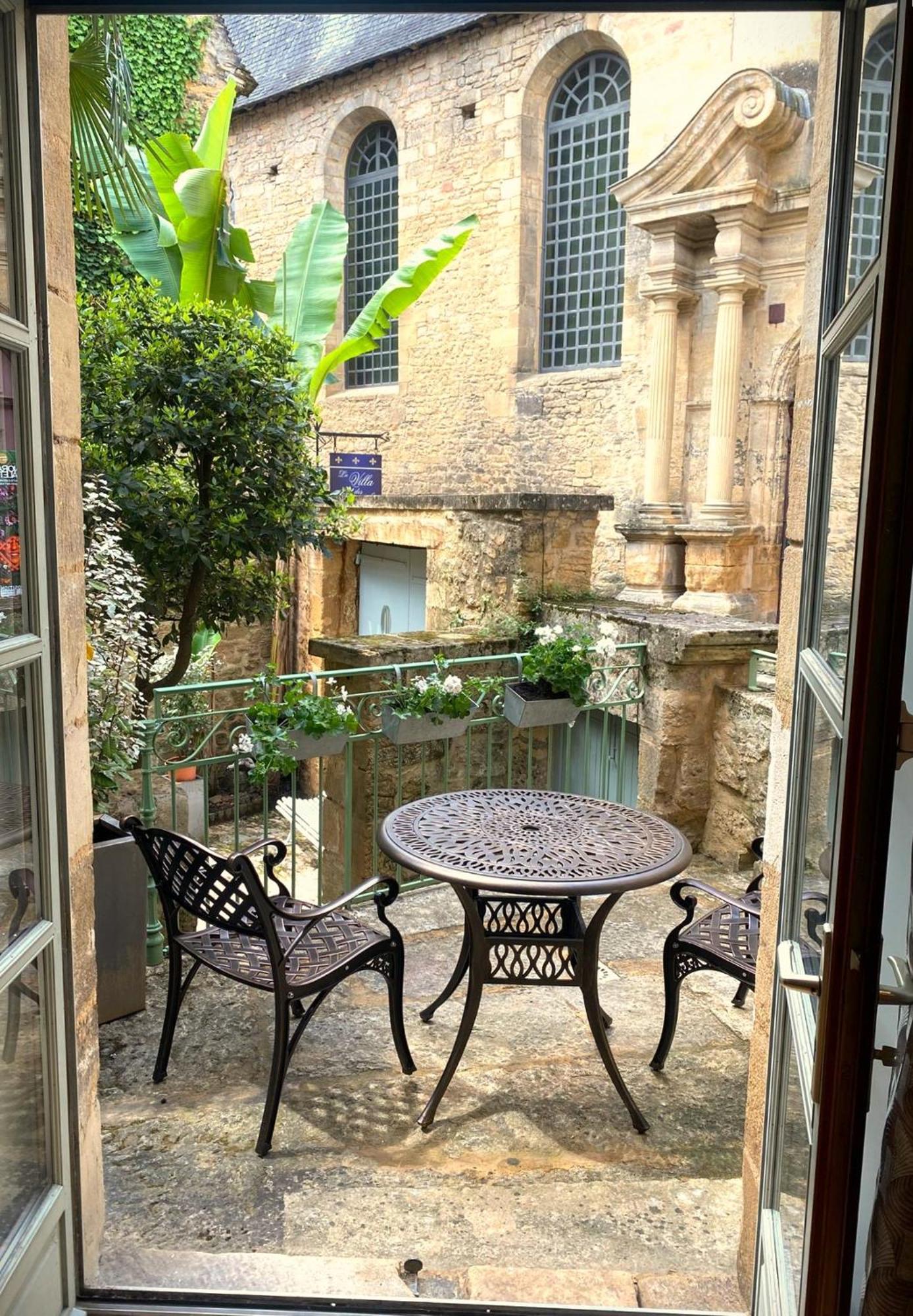 La Villa Des Consuls - Gite De Tourisme De Charme Sarlat Exterior foto