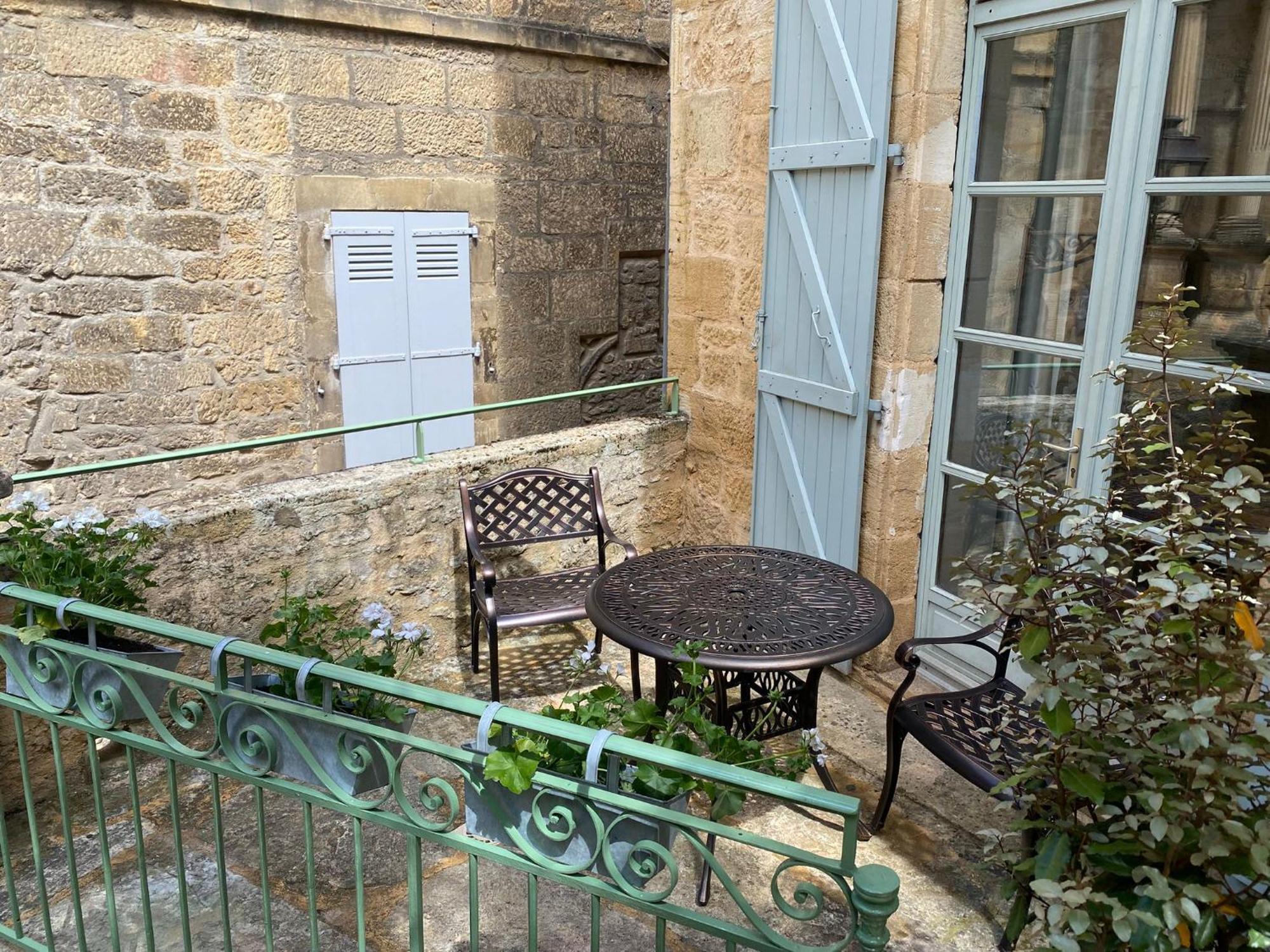 La Villa Des Consuls - Gite De Tourisme De Charme Sarlat Exterior foto